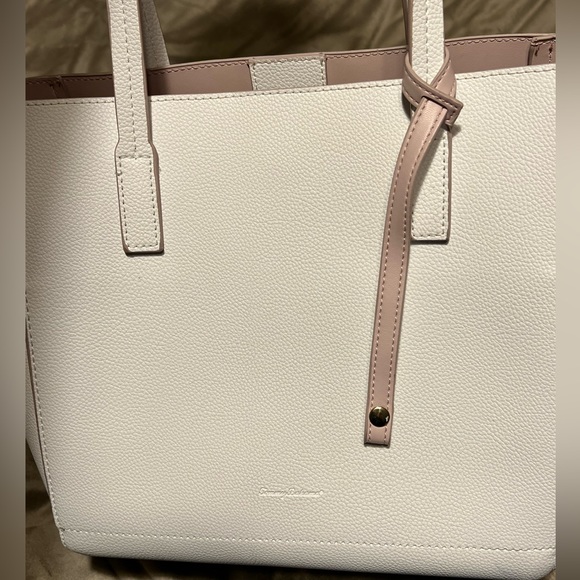 Tommy Bahama Handbags - Tommy Bahama White and Pink Tote Bag